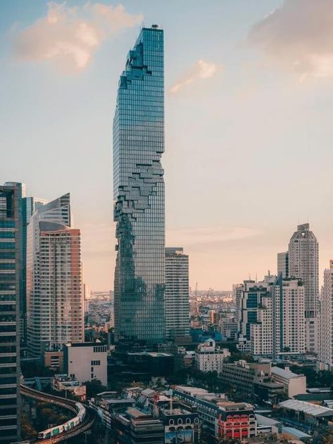 King Power MahaNakhon facts and information – The Tower Info King Power Mahanakhon, Puzzle Architecture, Mahanakhon Tower, Travel Retail, Awesome Architecture, Bangkok Hotel, Level 7, King Power, Travel Thailand