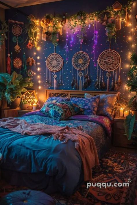 Witchy Bedrooms, Bohemian Bedroom Diy, Spiritual Bedroom, Minimal Bedroom Decor, Cozy Witch, Boho Bedroom Design, Dream Bedroom Inspiration, Minimal Bedroom, Boho Style Bedroom