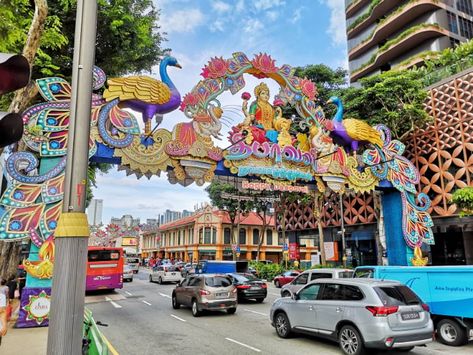 Top 11 Things to Do in Little India Singapore (New Guide) Little India Singapore, Singapore Things To Do, Singapore Map, India Map, Singapore Travel, Heritage Center, Hindu Temple, Like A Pro, Amazing Stories