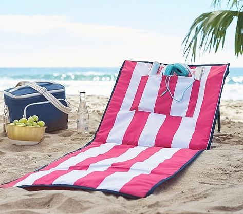 The best chairs for the beach 2019 Beach Gadgets, Best Beach Chair, Pink Pottery, Beach Shade, Folding Beach Chair, Beach Necessities, Beach Cabana, Toy Ideas, Beach Diy