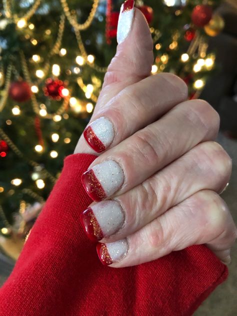 Nail art designs Red French Tip Valentine Nails, Red French Nails Christmas, Red Nails With White French Tip, Red Nails Xmas, Ugly Acrylics, Red French Christmas Nails, Christmas Nails Red French, White And Red Christmas Nails, Red Glitter French Tip Nails