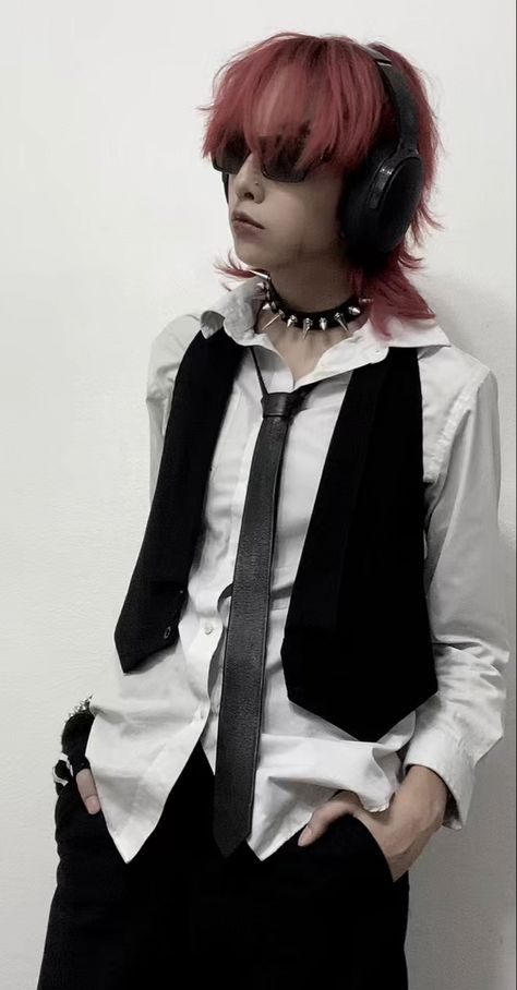 Tie And Vest Outfit, Emo Outfits With Ties, Spikey Clothes, Summer Alternative Outfits Grunge, Emo Vest Outfit, Punk School Outfits, Emo Twink Outfit, Alt Formal Outfits Masc, Scaramouche Casual Clothes