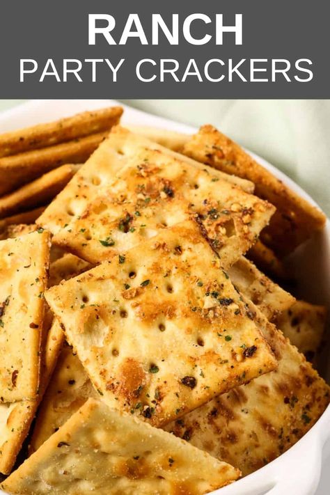 Party Crackers Recipe, Spicy Ranch Crackers Recipe, Ranch Crackers Recipe, Spicy Crackers Recipe, Seasoned Saltine Crackers, Saltine Cracker Recipes, Spicy Crackers, Ranch Crackers, Ranch Party