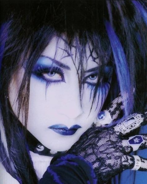 Visual Kei Makeup, Malice Mizer, Kei Visual, Goth Makeup, Poses References, 27 Years Old, Goth Aesthetic, Last Fm, Blue Makeup