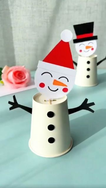 Paper Cup Crafts, School Kids Crafts, Teacup Crafts, Children Christmas, Hand Crafts For Kids, Cup Crafts, Animal Crafts For Kids, Winter Crafts For Kids, Diy Crafts For Kids Easy