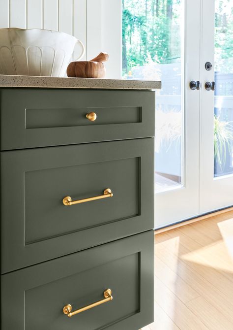 The Prettiest Green And Pink Kitchen Remodel That We Completed In 7 WEEKS - Emily Henderson Olive Green Kitchen, Kitchen Cabinet Color Ideas, Blue Wall Colors, Hardware Bathroom, Matte Black Bathroom, Green Kitchen Cabinets, Green Cabinets, Emily Henderson, Gold Kitchen