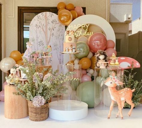 Bambi Birthday Party, Bambi Birthday, Enchanted Forest Birthday Party, Enchanted Forest Birthday, Fairytale Birthday, Forest Birthday Party, Baby Birthday Decorations, Idee Babyshower, Forest Birthday