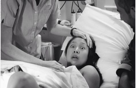 This Mom's Reaction to Learning Her Baby's Gender Is the Best Thing You'll See All Day Delivery Room Photos, Funny Birth, Gender Prediction, Birth Photos, Having A Baby Boy, Delivery Room, Birth Photographer, Birth Plan, Birth Photography