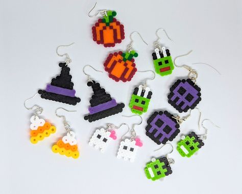 Halloween Collection - Etsy Perler Bead Jack O Lantern, Halloween Perler Bead Patterns Pumpkins, Peeler Bead Ideas Halloween, Halloween Iron Beads, Halloween Perler Earrings, Peeler Beads Halloween, Halloween Hama Beads Patterns, Perler Earrings Diy, Halloween Pearler Bead