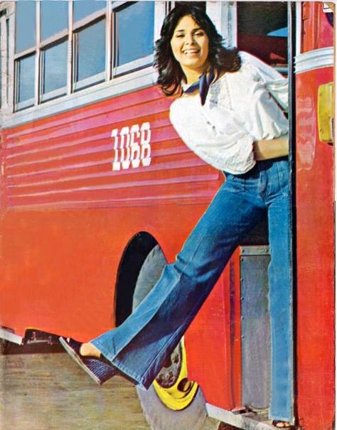 Actress Hilda Koronel rides Batangas, Laguna, Tayabas, Bus Company (BLTB). Circa 1970. Hilda Koronel, Vintage Philippines, Philippines Culture, Retro Pictures, 70s Aesthetic, Filipino Culture, Manila Philippines, Fashion Fits, 70s Fashion