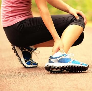 Now on @Fooducate:  5 Foods to Help Avoid Muscle Cramps (Plus 2 Busted Myths) Calf Pain, Calf Cramps, Running Injuries, Ankle Pain, Leg Cramps, Strong Muscles, Sports Injury, Signs And Symptoms, Trekking