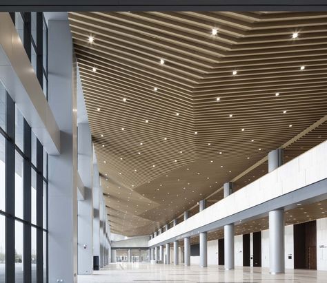 Shijiazhuang International Convention & Exhibition Center / THAD Convention Center Design, Column Cladding, Shopping Mall Interior, Lobby Interior Design, Convention Hall, Exhibition Building, Airport Design, Joinery Details, Hall Interior