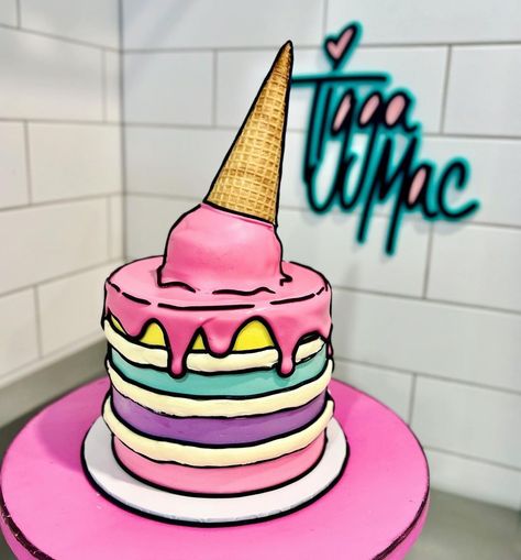 Tigga Mac, Ice Cream Birthday Cake, Black Fondant, Cartoon Cake, Ice Cream Birthday, Cake Trends, Ice Cream Party, Drip Cakes, Birthday Cake Kids