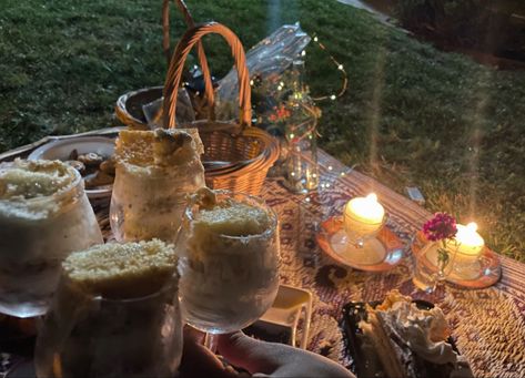 Candlelight picnic fun asf Candle Lit Picnic Night, Candle Lit Picnic, Magic Moodboard, Midnight Picnic, Picnic Bday, Picnic Candles, Bday Picnic, Victorian Ghost, Group Shoot