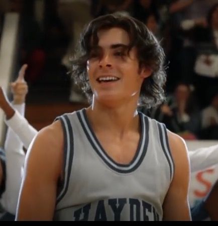 Zac Efron 17 Again Curly Hair, Tait Blum, Zac Efron 17 Again, Zach Efron, 17 Again, Kelly Oubre Jr, Kelly Oubre, Troy Bolton, Eric Christian Olsen