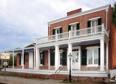 Built on the site of San Diego’s first public gallows in 1856, the Whaley House’s most famous ghostly resident is Yankee Jim Robinson. Haunted Places In California, Whaley House, Haunted Houses In America, House Movie, Greek Revival Architecture, Real Haunted Houses, Houses In America, Old Town San Diego, Places In California