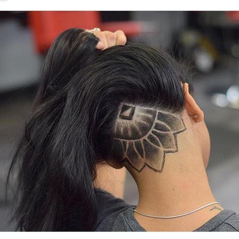 Undercut Hair Designs, Undercut Hairstyles Women, Undercut Long Hair, Undercut Designs, Shaved Hair Designs, Undercut Women, Hair Tattoos, 짧은 머리, Short Hairstyle