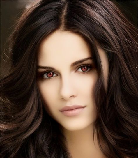 Twilight OC 2 Vampire (Newborn/Human Diet) (No Makeup) Twilight Oc, Vampire Oc, Vampire Twilight, No Makeup, Story Characters, The Twilight Saga, Twilight Saga, Beautiful Fantasy Art, Cute Anime Pics