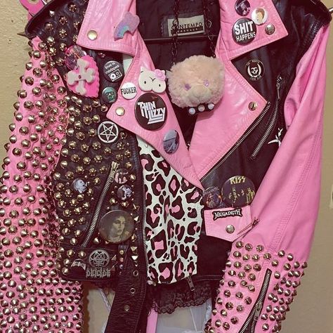 punk | macymarie Punk Aesthetic Men, Pink Punk Aesthetic, Diy Leather Jacket, Girly Punk, Pastel Punk, Pink Punk, Crust Punk, Battle Jacket, Punk Aesthetic