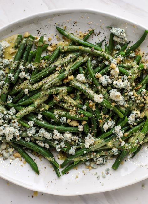 Fresh Green Bean Salad, Salad With Blue Cheese, Green Beans Side, Blue Cheese Recipes, Green Bean Salad, Lemon Green Beans, Green Bean Salads, Summer Side Dishes, Fresh Green Beans