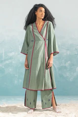 Shop for Ikai Green Cotton Silk Chanderi Nile Wrap Overlap Tunic for Women Online at Aza Fashions Tunic Tops Outfit, Cotton Tunics For Women, Women Shirt Designs, Stylish Kurtis Design, Anarkali Dress Pattern, Indian Designer Suits, Simple Kurta Designs, Pant For Women, Kurta Neck Design