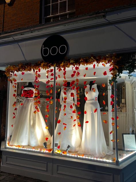 This years poppy window display #lestweforget Bridal Window Display, Bridal Decor, Decoration Vitrine, Window Display Design, Bridal Design, Bridal Decorations, Shop Windows, Bridal Stores, Most Beautiful Dresses