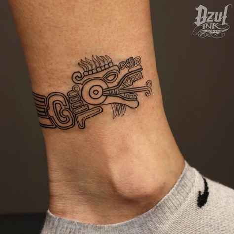 101 Best Aztec Band Tattoo Ideas That Will Blow Your Mind! - Outsons Mexican Core Tattoos, Aztec Spine Tattoo, Mayan Dragon Tattoo, Aztec Feathered Serpent Tattoo, Mexico Traditional Tattoo, Wolf Ankle Tattoo, Mexican Dragon Tattoo, Aztec Shoulder Tattoo, Puebla Mexico Tattoo