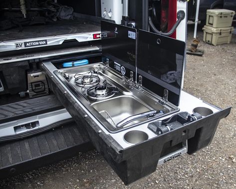 DECKED full bed length drawers keep your organized and prepared when traveling off the grid. Ford Explorer Camping, Decked Truck Bed, Accessoires Camping Car, Pickup Camping, Bil Camping, Iveco Daily 4x4, Accessoires 4x4, Kangoo Camper, Truck Bed Storage