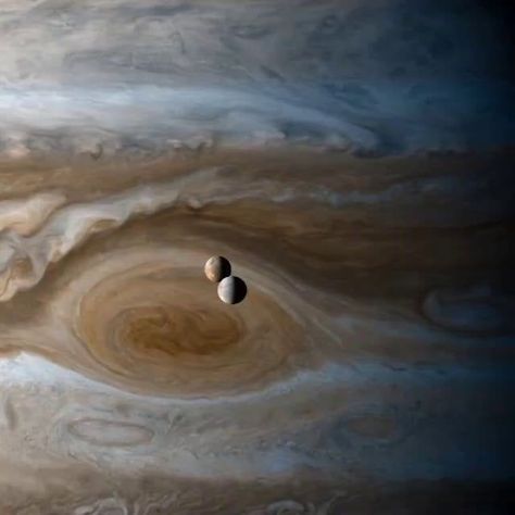 #universe #photo #icon #earth #planet #space Io Moon Of Jupiter, Jupiter And Io, Orbiting Jupiter, Great Red Spot, Jupiter Planet, Moon Orbit, Jupiter Moons, Planet Jupiter, Space Probe