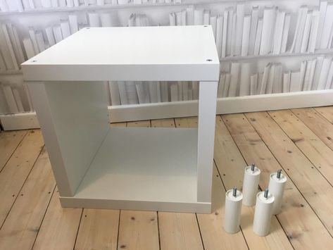 Small side table with storage from KALLAX cube - IKEA Hackers Storage Side Table Living Room, Kallax Side Table, Diy Side Table With Storage, Kallax Bedside Table, Kallax Coffee Table, Ikea Study Table, Cube Ikea, Kallax Ikea Hack, Ikea White Side Table