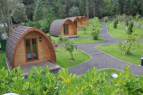 Forest Glamping, Arched Cabin, Stone Exterior Houses, Camping Pod, Wooden House Design, Pod House, Glamping Site, Guest Houses, Pea Gravel