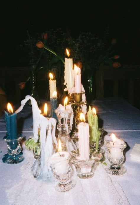 Chaotic Wedding Aesthetic, Phoebe Bridgers Birthday Party, Lana Del Ray Wedding Aesthetic, T4t Wedding, Gothic Garden Party, Witchy Wedding Aesthetic, Indie Sleaze Wedding, Lana Del Rey Wedding Theme, Southern Gothic Wedding Aesthetic