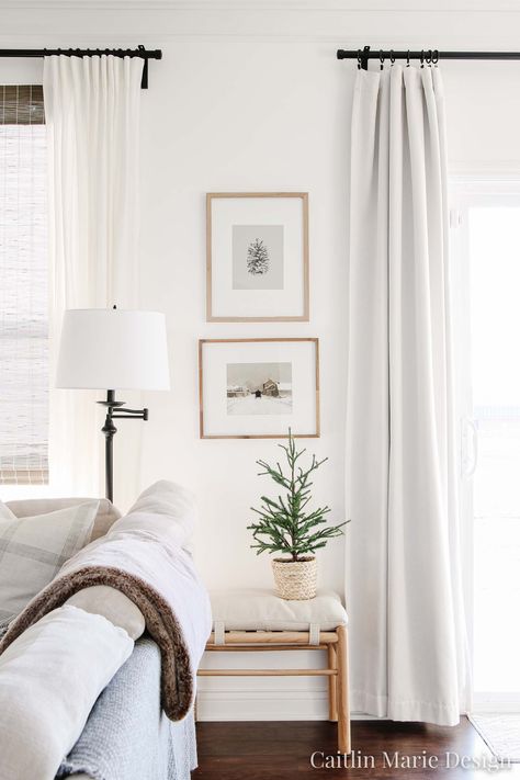 Modern Traditional Christmas Living Room - Caitlin Marie Design White Curtains Living Room Modern, Modern Living Room Grey, Modern Traditional Christmas, Interior Design Garden, White Curtains Living Room, Design Garden Ideas, Curtains Living Room Modern, Traditional Christmas Decorations, Living Room Update