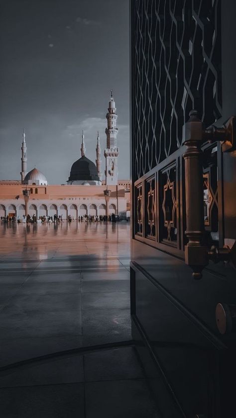 Madina Sharif Beautiful Pic, Medina Wallpaper, Mecca Images, Al Qur'an Aesthetic, Medina Mosque, Best Nature Images, Qur'an Photography, Mecca Wallpaper, Beautiful Views Video