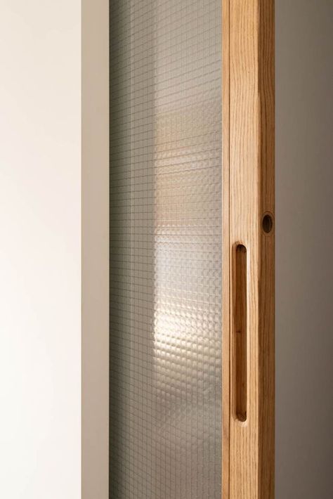 Entry Way Door, Googly Eyes, Internal Doors, Pocket Doors, Interior Inspo, 인테리어 디자인, Door Design, Bathroom Interior, Interior Details