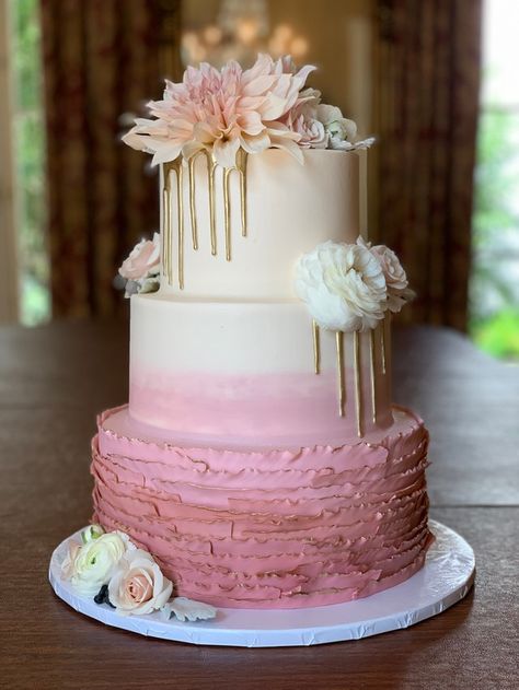 3 Tier Engagement Cake Designs, 3 Tier Engagement Cake, Gold Ganache, Ombre Buttercream, Debut Cake, Quince Cakes, Quince Decor, Engagement Party Cake, Fondant Ruffles