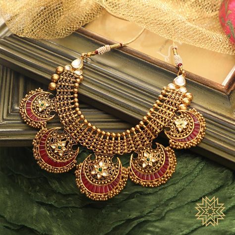 Manubhai Jewellers, Gold Bridal Necklace, Antique Gold Jewelry Indian, Gold Necklace Indian, Gold Jewelry Simple Necklace, Gold Necklace Indian Bridal Jewelry, Antique Bridal Jewelry, Antique Jewelry Indian, Wedding Jewellery Collection