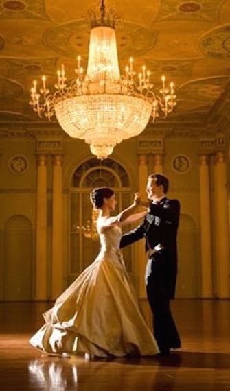 I long to be in a ball gown and be swept off my feet twirling around a room. Villains Aesthetic, Ballroom Aesthetic, Dark Royalty, Ball Dance, Ball Room, Atlanta Wedding Venues, Disney Inspired Wedding, Ball Aesthetic, Royal Ball