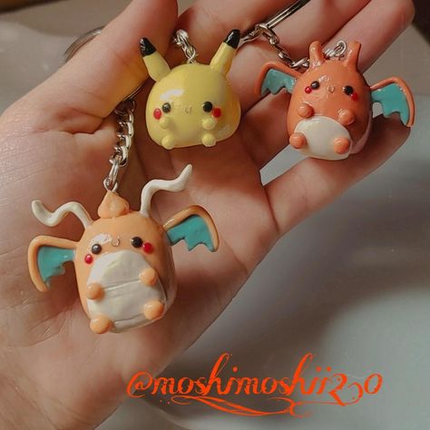 Modelling Clay Keychain, Pokemon Clay Charms, Pokemon Clay Ideas, Pokemon Clay Art, Pokemon Clay, Clay Pokemon, Clay Keychain, Pokemon Gifts, Clay Diy Projects