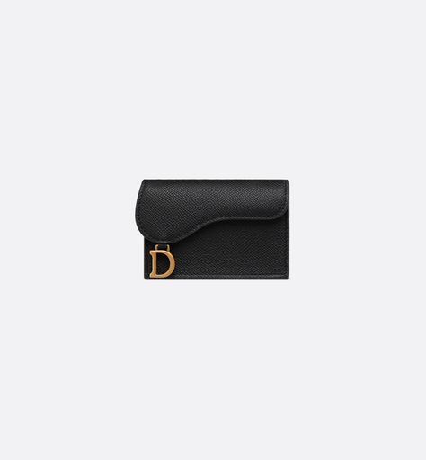 Artisanal Design, Girly Bags, Christian Dior Couture, Designer Wallets, Pretty Bags, Dior Wallet, Small Accessories, Small Leather Goods, Gold Tone Metal