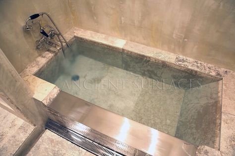 . Bath Tub Ideas, Custom Bathtub, Concrete Bathtub, Dream Bathtub, Shower Remodel Diy, Casa Hobbit, Small Shower Remodel, Stone Bathtub, Bathtub Tile