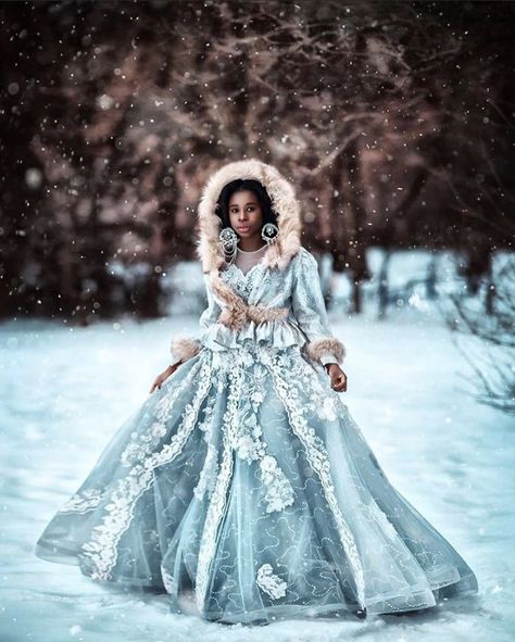 People Post Photos Of Black Women From Fantasy Photoshoots And The Images Are Stunning (30 Pics) | Bored Panda Skin Aesthetic, Black Royalty, High Fashion Photography, Fantasy Photography, Dress Sketches, Ice Queen, Black Is Beautiful, Work Outfits, Outfits Ideas