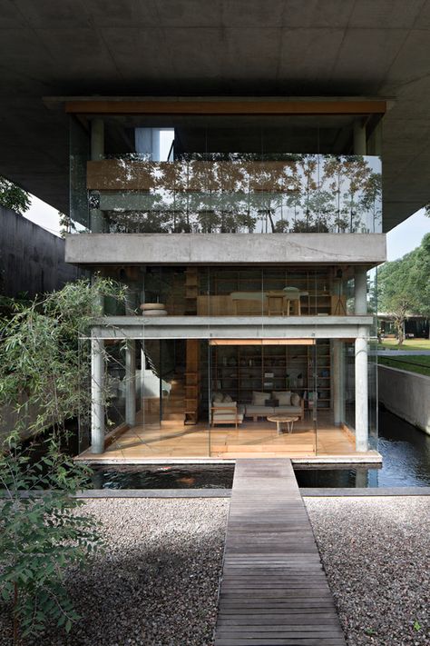 Gallery of IH Residence / andramatin - 1 Modern Architecture, Andra Matin, Dutch Colonial Homes, Concrete Architecture, Concrete Roof, Concrete House, Ground Floor Plan, Colonial House, Architecture House