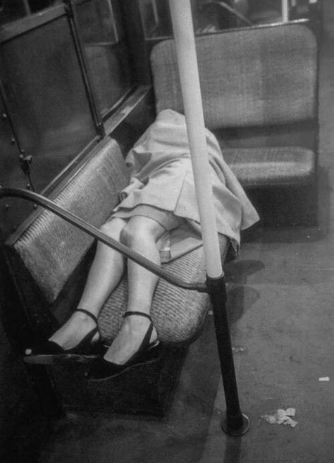 Stanley Kubrick Sleeping Woman (Subway Series), 1946 Stanley Kubrick Photography, Kubrick Photography, Nex York, Sleeping Woman, Sleeping Women, Subway Train, Leyte, Night Pictures, Stanley Kubrick