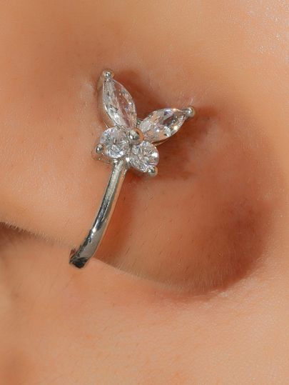 Butterfly Nose Ring, Faux Nose Ring, Checked Shirt Dress, Faux Piercing, Nose Piercing Stud, Cool Piercings, Cartilage Earrings Hoop, Nose Jewelry, Fashionable Jewelry