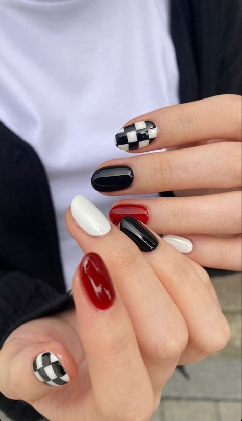 Punk Nails, Grunge Nails, Casual Nails, Pretty Gel Nails, Red Nail, Minimalist Nails, Fire Nails, Dream Nails, Funky Nails