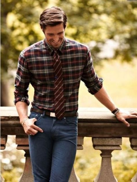 Herren Style, Shirt And Tie, Flannel Outfits, Sharp Dressed Man, Outfit Trends, The Perfect Guy, Well Dressed Men, Plaid Flannel Shirt, Men Looks