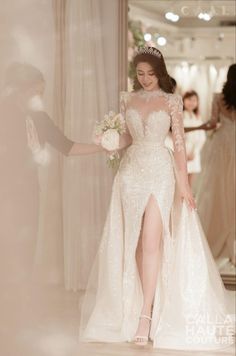 Elegant Long Sleeve Wedding Dresses, Wedding Dresses Whimsical, Simple Wedding Gowns, Bride Dress Simple, Classy Wedding Dress, Stylish Wedding Dresses, Fancy Wedding Dresses, فستان سهرة, A Wedding Dress