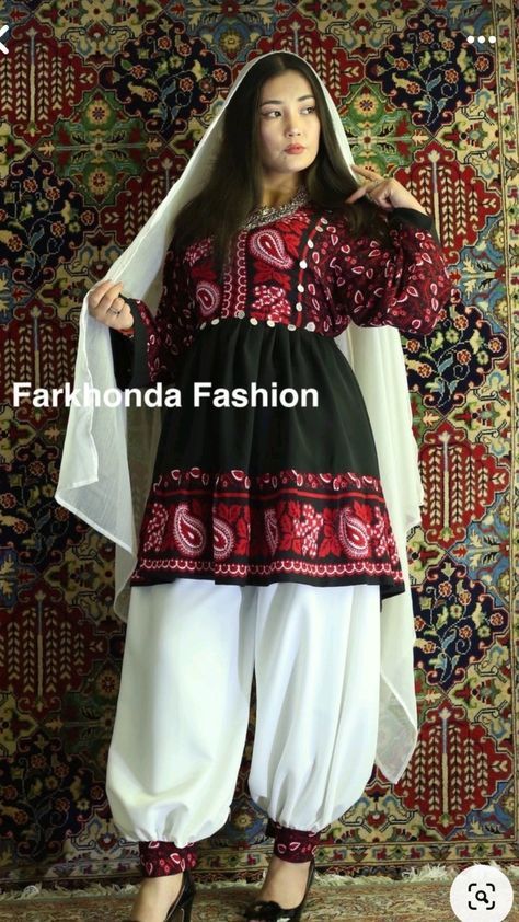 Short Afghan Dresses, Afgani Kurti Designs, Afgani Dress Fashion Style, Simple Afghani Dress, Hazaragi Dress Design, Afghan Dresses Traditional, Afgani Dress, Embroidery Designs For Suits, Trendy Abaya