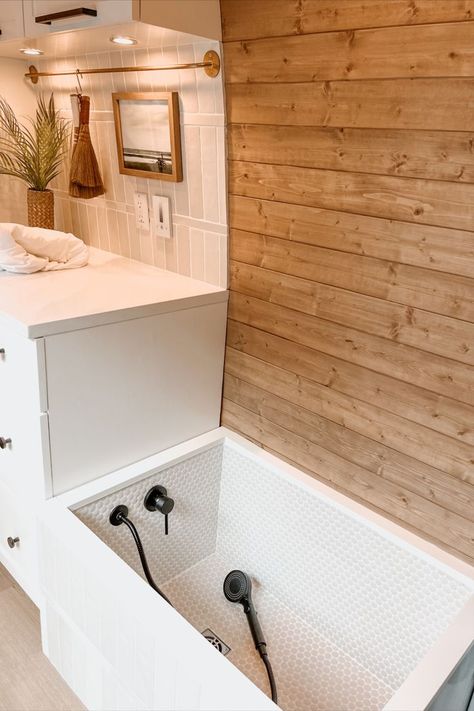 We built a shower that is typically set up as a bench. Camper Van Shower Ideas. Camper Van Ideas. Camper Van Interior. Camper Van DIY. Van Conversion Shower, Ideas Dressing Room, Camper Van Shower, Dressing Room Design Ideas, Camper Interior Design, Van Conversion Interior, Diy Camper Remodel, Campervan Life, Build A Camper Van